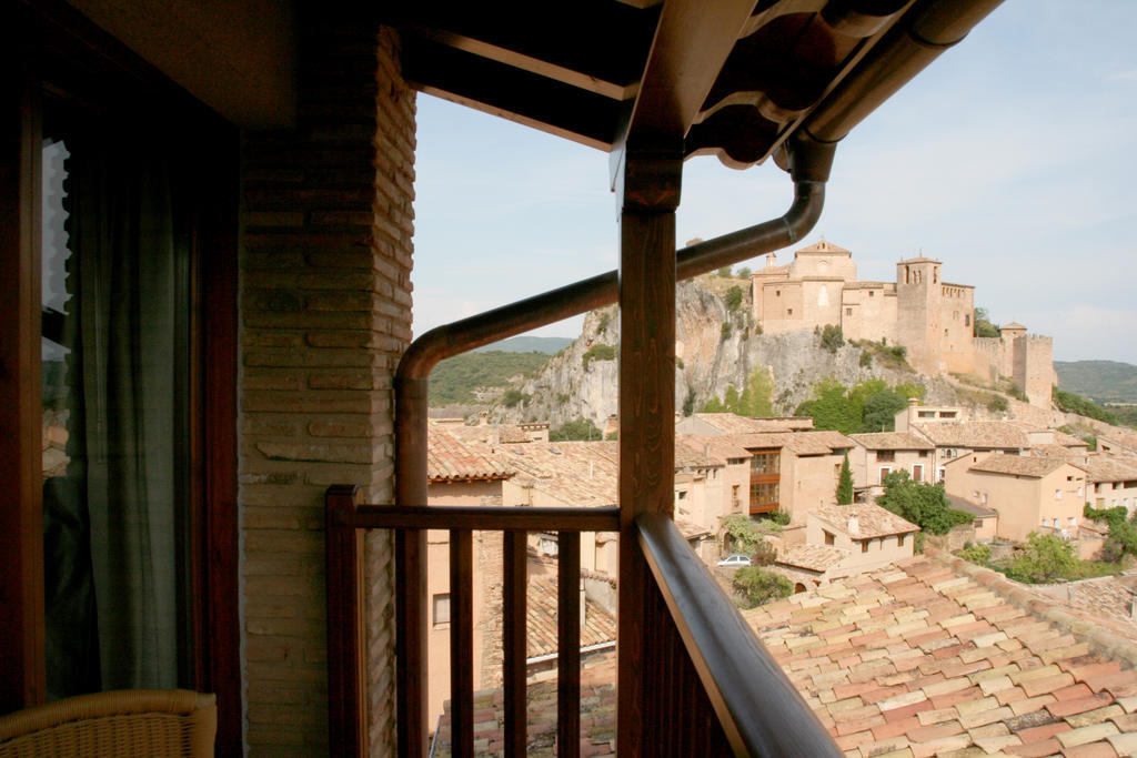 Hotel Castillo De Alquézar Стая снимка