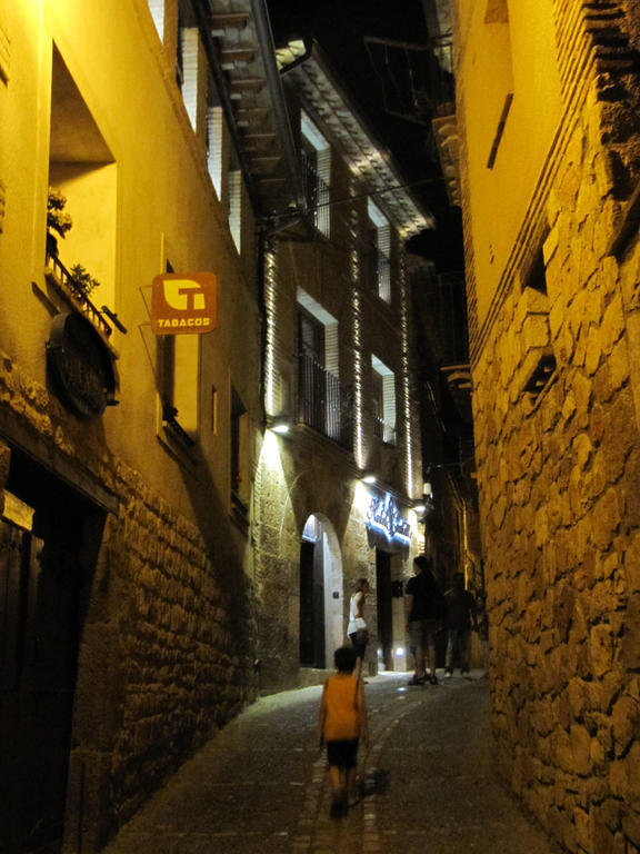 Hotel Castillo De Alquézar Екстериор снимка